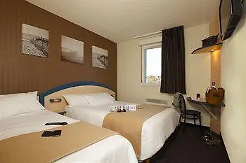 Athena Hotel 2*